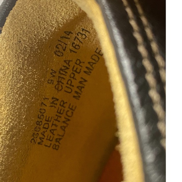 Clarks Unstructured Black/Dark Brown Leather Button Slip On Loafers Womens 9W - Picture 9 of 9